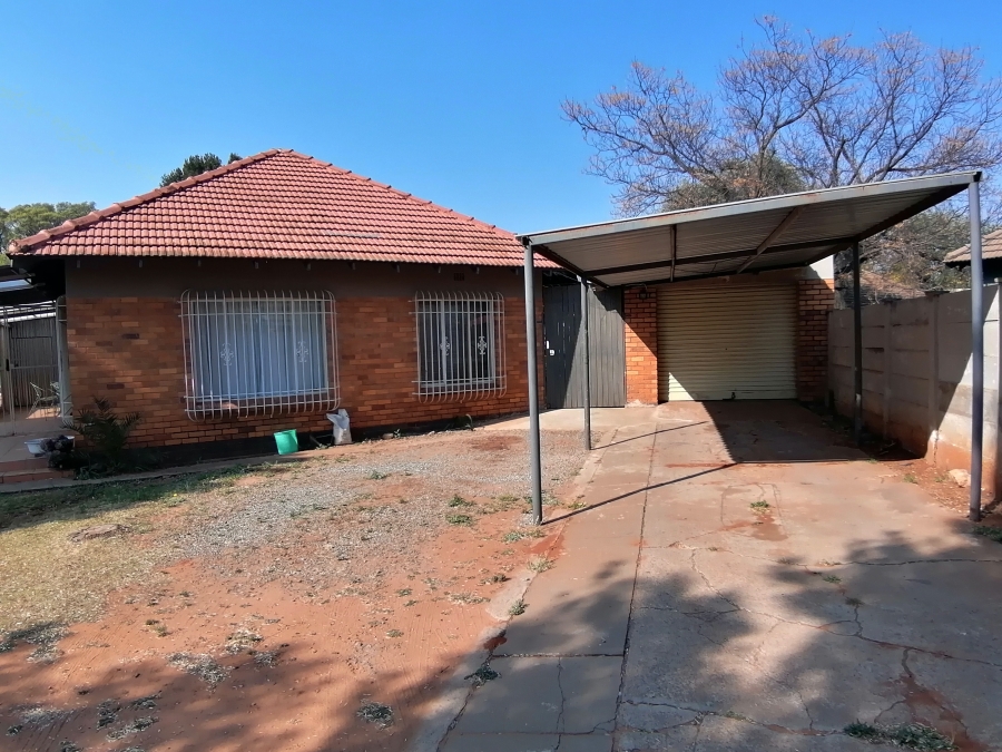 3 Bedroom Property for Sale in Stilfontein Ext 4 North West